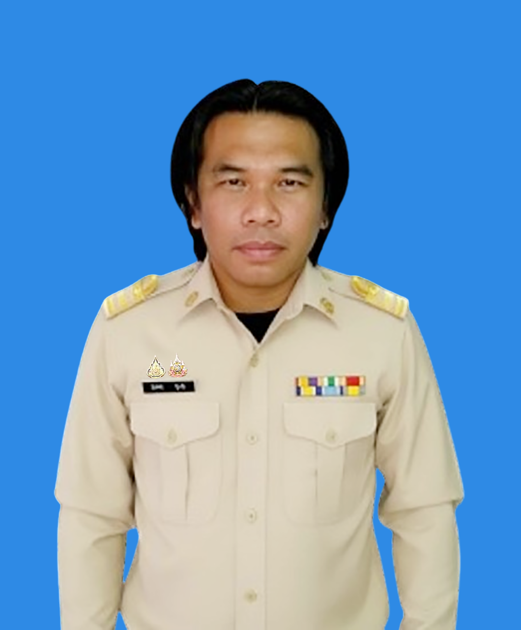 นายธนรัตน์ คุ้มภัย