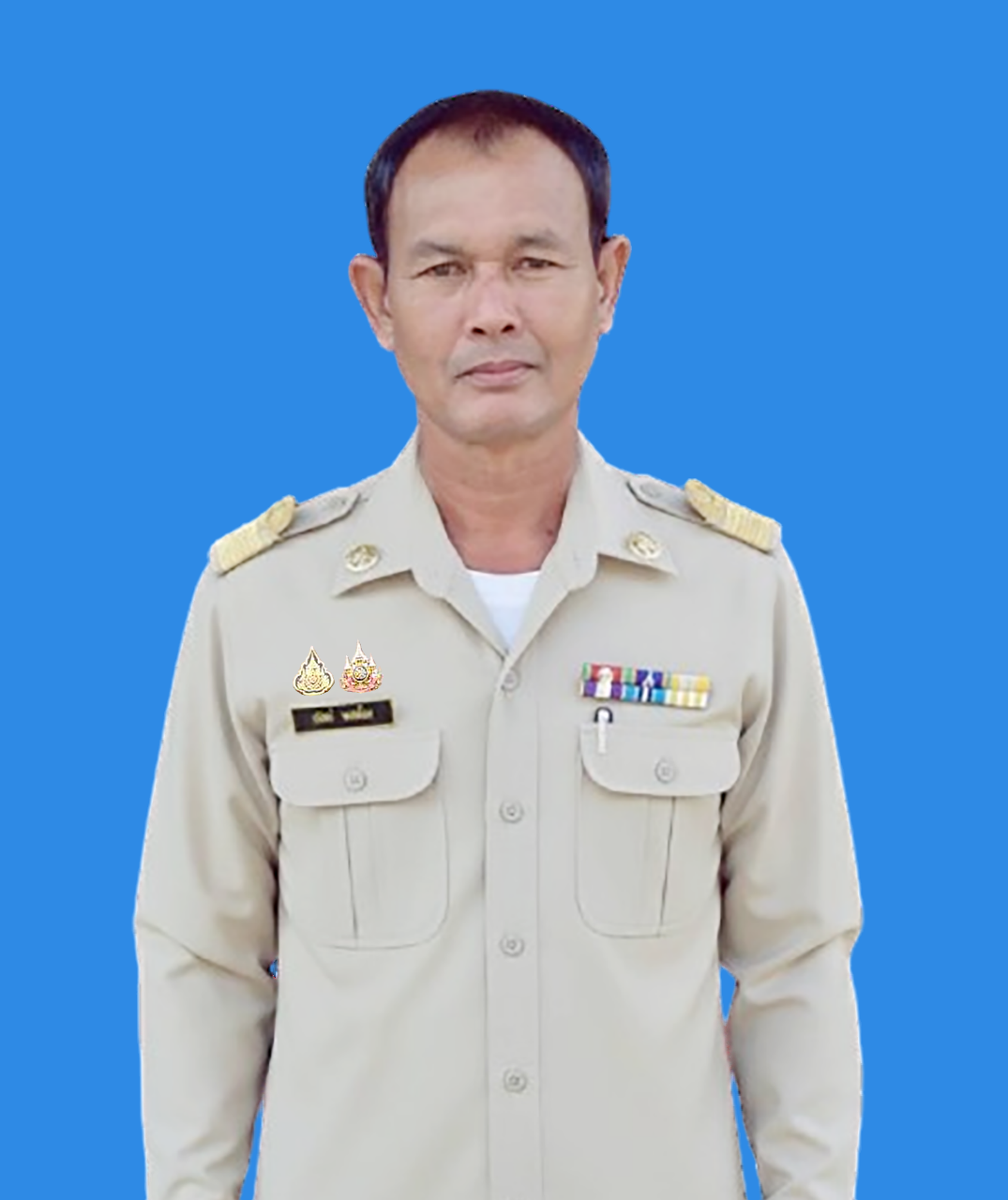 นายวสันต์ เดชเรือง