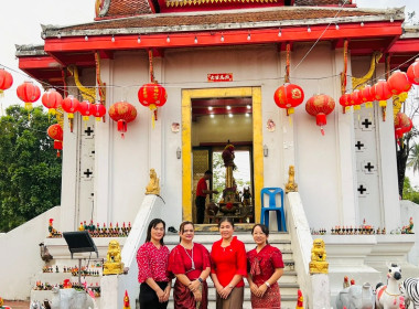 เป็นประธานในพิธีเจริญพระพุทธมนต์ ... พารามิเตอร์รูปภาพ 3