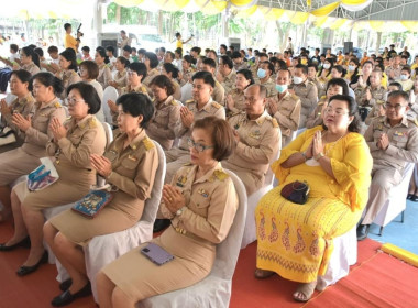 เป็นประธานในพิธีปลงผมผู้เข้าร่วมบรรพชาสามเณรเฉลิมพระเกียรติพระบาทสมเด็จพระเจ้าอยู่หัว เนื่องในโอกาสมหามงคลเฉลิมพระชนมพรรษา 6 รอบ 28 กรกฎาคม 2567 ... พารามิเตอร์รูปภาพ 3