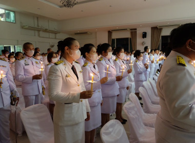 พิธีถวายเครื่องราชสักการะและวางพานพุ่มและจุดเทียนถวายพระพรชัยมงคล แด่พระบาทสมเด็จพระเจ้าอยู่หัว ... พารามิเตอร์รูปภาพ 5