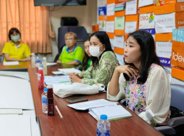 ติดตามผลการดำเนินงานโครงการส่งเสริมการดำเนินธุรกิจร้านค้าสหกรณ์ในรูปแบบซูเปอร์มาร์เก็ตสหกรณ์ และติดต่อประสานงานเตรียมความพร้อมเพื่อใช้เป็นสถานที่ในการจัดงานแสดงและจำหน่ายสินค้าคุณภาพจากผลิตภัณฑ์ชุมชนของสถาบันเกษตรกร ... พารามิเตอร์รูปภาพ 13