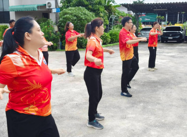 บุคลากรสำนักงานสหกรณ์จังหวัดนครนายก ร่วมเต้นแอโรบิค ... พารามิเตอร์รูปภาพ 4