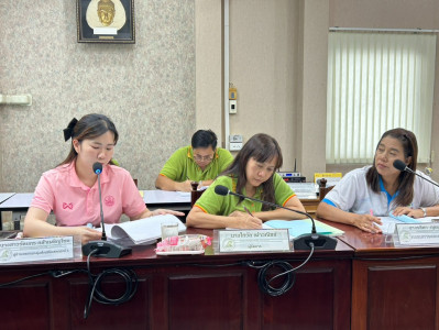 ผู้อำนวยการกลุ่มส่งเสริมสหกรณ์ 1 พร้อมด้วยนายภานุพงษ์ ... พารามิเตอร์รูปภาพ 1