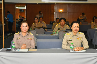 นายนิรันดร์ มูลธิดา อธิบดีกรมส่งเสริมสหกรณ์ ... พารามิเตอร์รูปภาพ 1