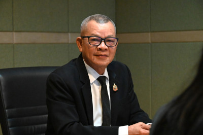 นายประวัติ แดงบรรจง รองอธิบดีกรมส่งเสริมสหกรณ์ ... พารามิเตอร์รูปภาพ 1