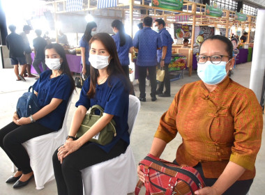 ร่วมพิธีมอบรางวัลถ้วยพระราชทานสมเด็จพระกนิษฐาธิราชเจ้า ... พารามิเตอร์รูปภาพ 1