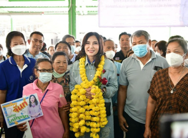 เข้าร่วมงานเปิดกิจกรรมการรณรงค์การบริโภคผลไม้คุณภาพภาคตะวันออกโดยกระจายสู่ตลาดภายในประเทศผ่านกลไกสหกรณ์ ของกระทรวงเกษตรและสหกรณ์ ... พารามิเตอร์รูปภาพ 3