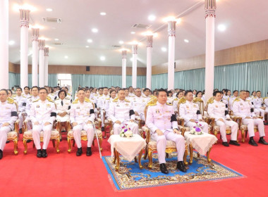 พิธีเจริญพระพุทธมนต์และทำบุญตักบาตรเพื่อถวายเป็นพระกุศลแด่ ... พารามิเตอร์รูปภาพ 3