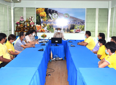 เป็นประธานการประชุมลูกจ้างประจำและพนักงานจ้างเหมาบริการ พารามิเตอร์รูปภาพ 3