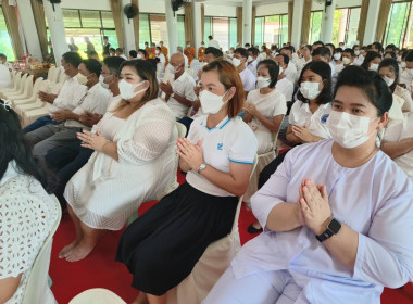 เข้าร่วมพิธีเจริญพระพุทธมนต์เฉลิมพระเกียรติพระบาทสมเด็จพระเจ้าอยู่หัว สมเด็จพระนางเจ้าสิริกิติ์พระบรมราชินีนาถ พระบรมราชชนนีพันปีหลวง สมเด็จพระนางเจ้าฯ พระบรมราชินี และสมเด็จพระเจ้าลูกเธอเจ้าฟ้าพัชรกิติยาภา นเรนทิราเทพยวดี กรมหลวงราชสาริณีสิริพัชร มหาวัชร ... พารามิเตอร์รูปภาพ 3