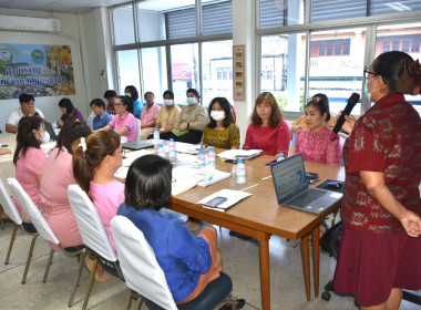 เป็นประธานการประชุมเชิงปฏิบัติการร่วมระหว่างบุคลากรของกลุ่มวิชาการและกลุ่มส่งเสริมสหกรณ์ ... พารามิเตอร์รูปภาพ 1