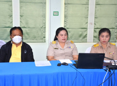 เป็นประธานการประชุมลูกจ้างประจำและพนักงานจ้างเหมาบริการ ... พารามิเตอร์รูปภาพ 1